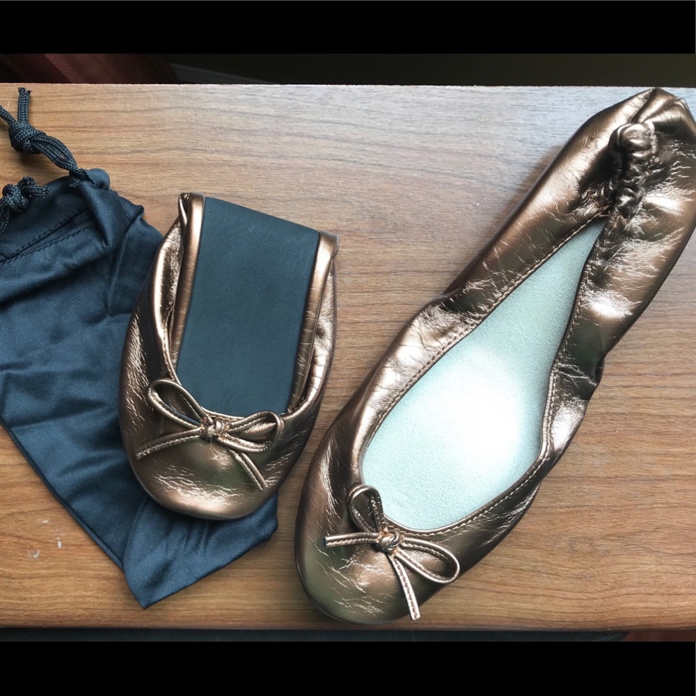 Foldable Flats with Travel Pouch
